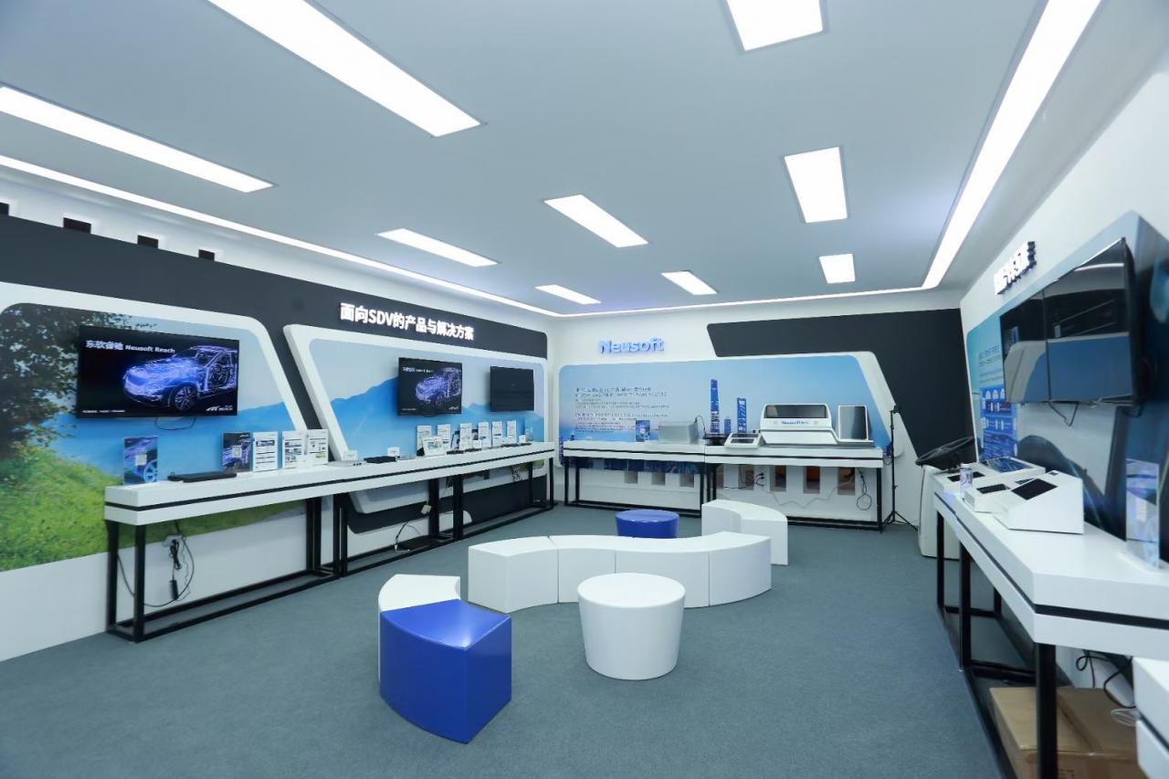 車展直擊|東軟睿馳”面向SDV的產(chǎn)品與解決方案”插圖